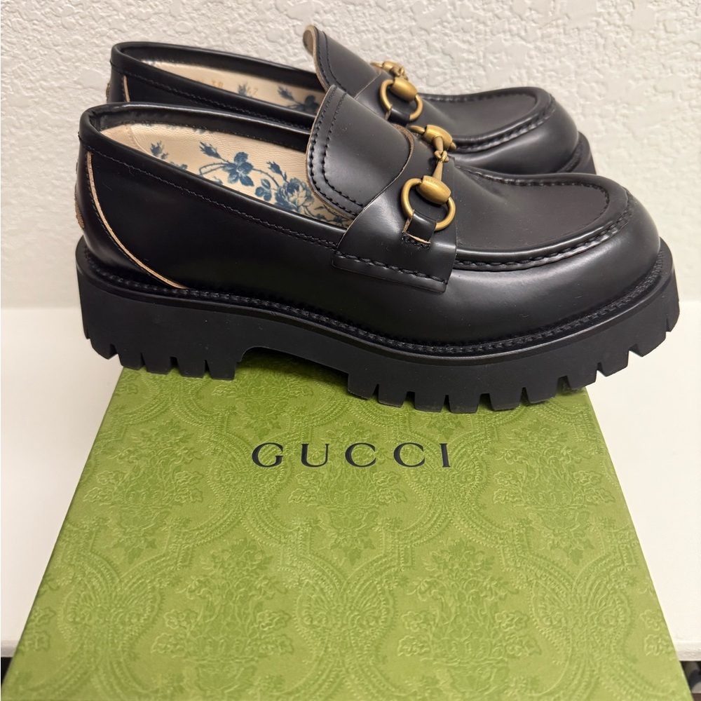 Gucci Black Leather Loafers with Gold Buckle
